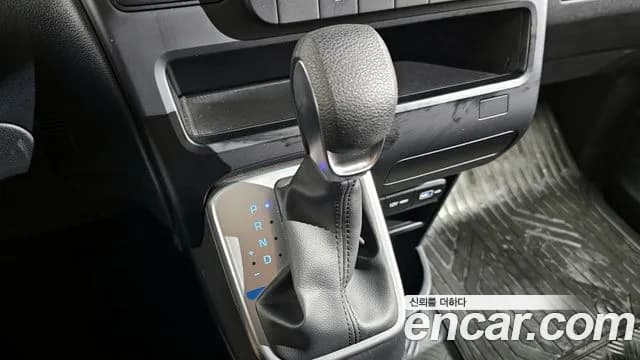 2023 Hyundai Staria Cargo 3-Seater Sold VIN KMFYFX71BPU104268 – photo 12 2023 Hyundai Staria Cargo 3-Seater Sold VIN KMFYFX71BPU104268 – photo 12