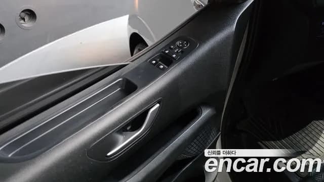2023 Hyundai Staria Cargo 5-Seater Sold VIN KMFYGX71BPU111720 – trunk area 2023 Hyundai Staria Cargo 5-Seater Sold VIN KMFYGX71BPU111720 – trunk area