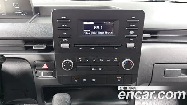 2025 Hyundai Staria Cargo 5-Seater Sold VIN KMFYGX71BSU217347 – rear exterior 2025 Hyundai Staria Cargo 5-Seater Sold VIN KMFYGX71BSU217347 – rear exterior