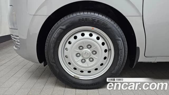 2025 Hyundai Staria Cargo 5-Seater Sold VIN KMFYGX71BSU217347 – exterior detail 2025 Hyundai Staria Cargo 5-Seater Sold VIN KMFYGX71BSU217347 – exterior detail