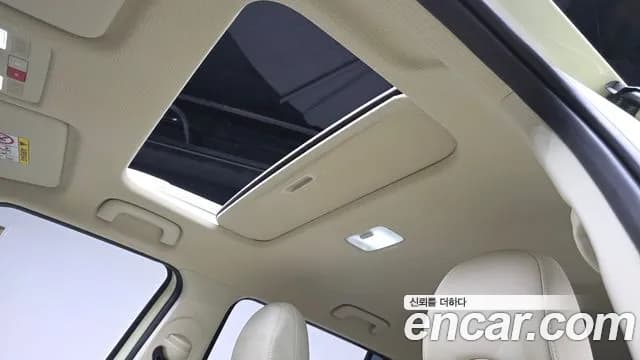 2025 Hyundai Casper Electric Inspiration Sold VIN KMHB3511FSW004936 – interior seats 2025 Hyundai Casper Electric Inspiration Sold VIN KMHB3511FSW004936 – interior seats
