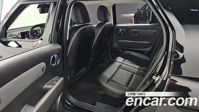 2025 Hyundai Casper Electric Inspiration Sold VIN KMHB3511FSW007431 – trunk area 2025 Hyundai Casper Electric Inspiration Sold VIN KMHB3511FSW007431 – trunk area