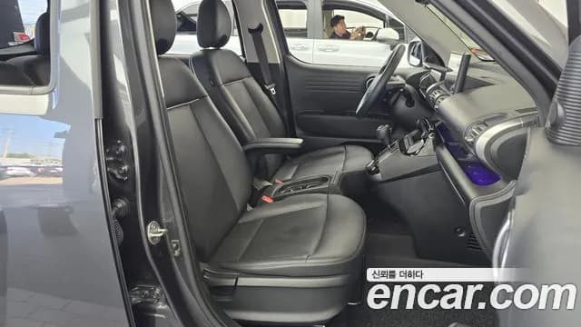 2024 Hyundai Casper Turbo The Essential Sold VIN KMHB3516BRW102951 – photo 11 2024 Hyundai Casper Turbo The Essential Sold VIN KMHB3516BRW102951 – photo 11