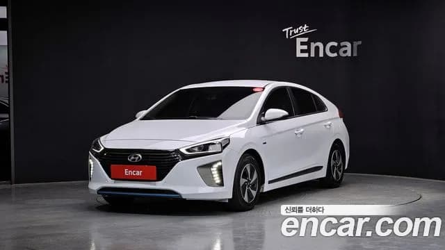 2017 Hyundai Ioniq Hybrid Q Sold VIN KMHC051CGHU031822 – odometer reading 2017 Hyundai Ioniq Hybrid Q Sold VIN KMHC051CGHU031822 – odometer reading
