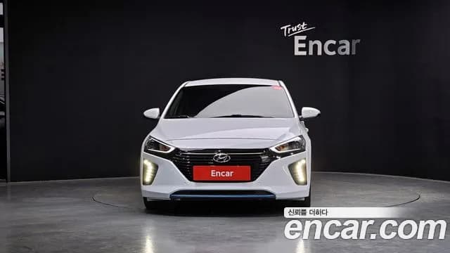 2017 Hyundai Ioniq Hybrid Q Sold VIN KMHC051CGHU031822 – photo 11 2017 Hyundai Ioniq Hybrid Q Sold VIN KMHC051CGHU031822 – photo 11