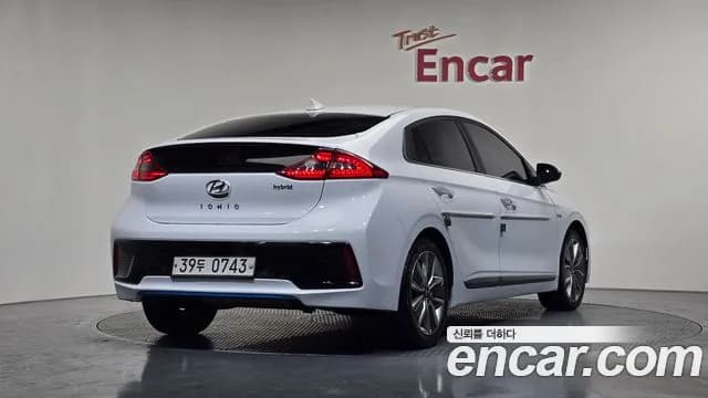 2019 Hyundai Ioniq Hybrid Q Sold VIN KMHC051CGKU144001 – dashboard 2019 Hyundai Ioniq Hybrid Q Sold VIN KMHC051CGKU144001 – dashboard