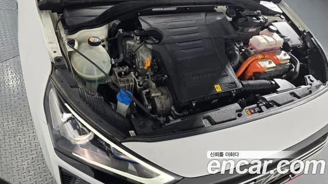 2019 Hyundai Ioniq Hybrid Q Sold VIN KMHC051CGKU144001 – interior seats 2019 Hyundai Ioniq Hybrid Q Sold VIN KMHC051CGKU144001 – interior seats