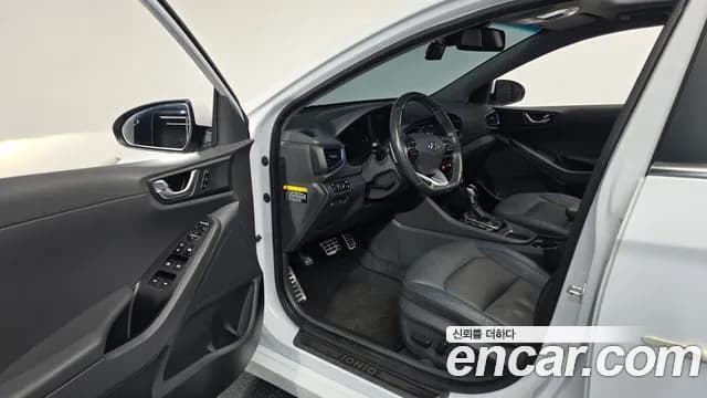 2019 Hyundai Ioniq Hybrid Q Sold VIN KMHC051CGKU144001 – photo 18 2019 Hyundai Ioniq Hybrid Q Sold VIN KMHC051CGKU144001 – photo 18