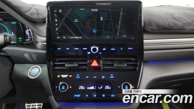 2020 Hyundai The New Ioniq Hybrid 1.6 HEV Sold VIN KMHC051CGLU148240 – interior seats 2020 Hyundai The New Ioniq Hybrid 1.6 HEV Sold VIN KMHC051CGLU148240 – interior seats