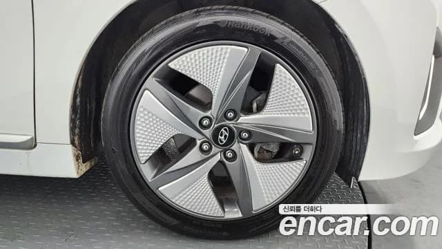 2020 Hyundai The New Ioniq Hybrid 1.6 HEV Sold VIN KMHC051CGLU148240 – photo 18 2020 Hyundai The New Ioniq Hybrid 1.6 HEV Sold VIN KMHC051CGLU148240 – photo 18