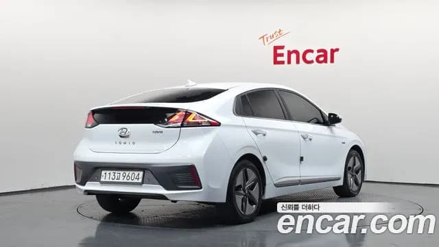 2020 Hyundai The New Ioniq Hybrid 1.6 HEV Sold VIN KMHC051CGLU192347 – photo 11 2020 Hyundai The New Ioniq Hybrid 1.6 HEV Sold VIN KMHC051CGLU192347 – photo 11