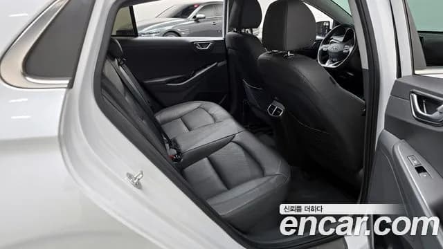 2020 Hyundai The New Ioniq Hybrid 1.6 HEV Sold VIN KMHC051CGLU192347 – photo 12 2020 Hyundai The New Ioniq Hybrid 1.6 HEV Sold VIN KMHC051CGLU192347 – photo 12