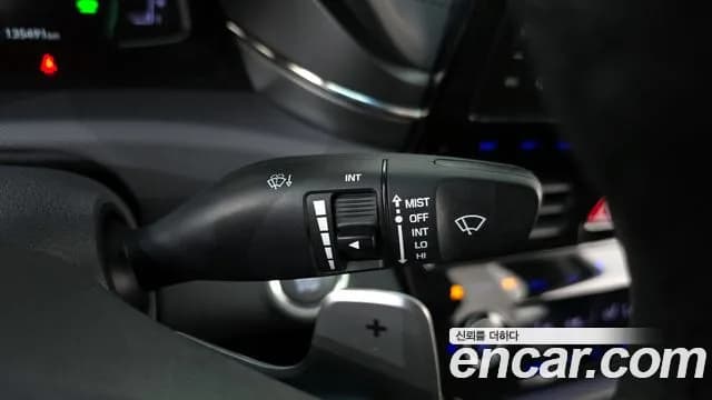 2020 Hyundai The New Ioniq Hybrid 1.6 HEV Sold VIN KMHC051CGLU192347 – photo 18 2020 Hyundai The New Ioniq Hybrid 1.6 HEV Sold VIN KMHC051CGLU192347 – photo 18