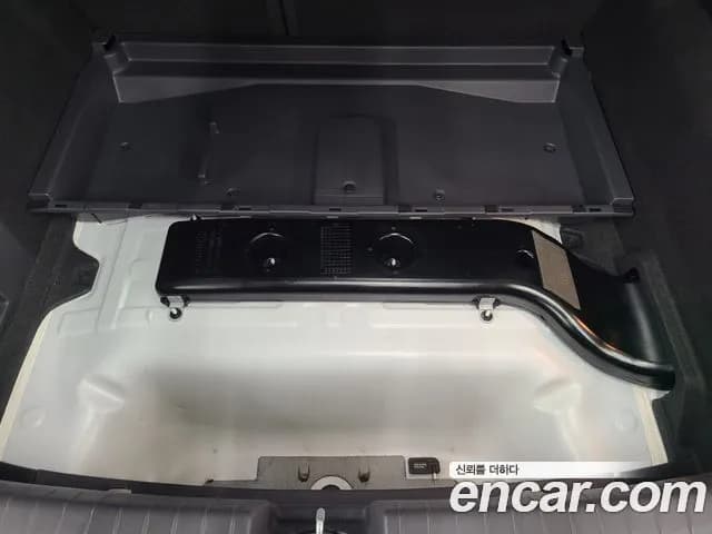 2018 Hyundai Ioniq Electric Q Sold VIN KMHC051HFJU023959 – front exterior 2018 Hyundai Ioniq Electric Q Sold VIN KMHC051HFJU023959 – front exterior