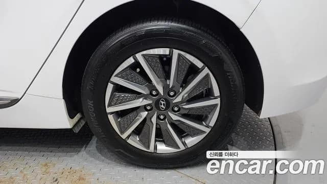 2020 Hyundai The New Ioniq Electric Q Sold VIN KMHC051JFLU065792 – photo 19 2020 Hyundai The New Ioniq Electric Q Sold VIN KMHC051JFLU065792 – photo 19