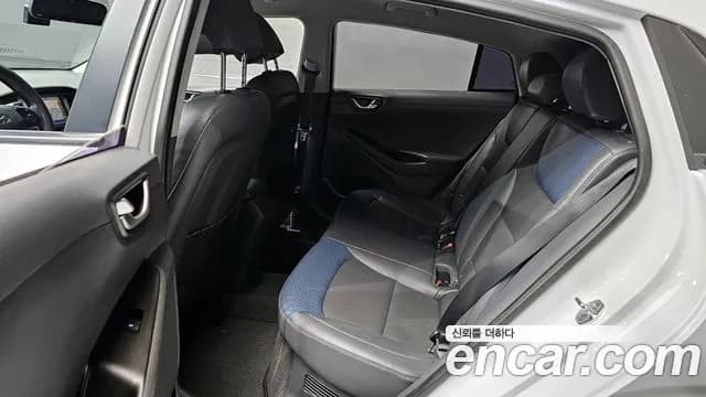 2019 Hyundai Ioniq Hybrid I Sold VIN KMHC751CGKU116064 – front exterior 2019 Hyundai Ioniq Hybrid I Sold VIN KMHC751CGKU116064 – front exterior