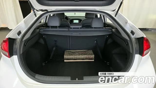 2017 Hyundai Ioniq Hybrid N Sold VIN KMHC851CGHU006817 – photo 31 2017 Hyundai Ioniq Hybrid N Sold VIN KMHC851CGHU006817 – photo 31