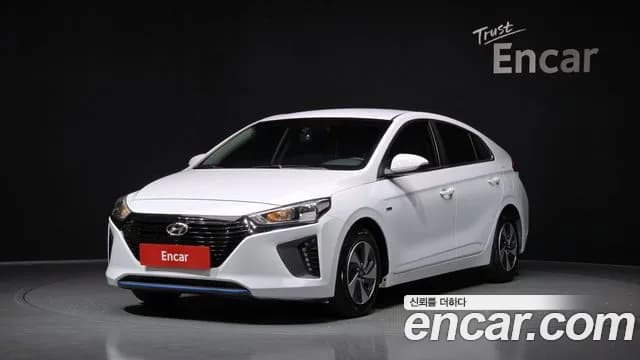 2018 Hyundai Ioniq Hybrid N Sold VIN KMHC851CGJU073603 – dashboard 2018 Hyundai Ioniq Hybrid N Sold VIN KMHC851CGJU073603 – dashboard