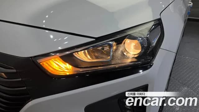 2019 Hyundai Ioniq Hybrid N Sold VIN KMHC851CGKU141093 – photo 19 2019 Hyundai Ioniq Hybrid N Sold VIN KMHC851CGKU141093 – photo 19