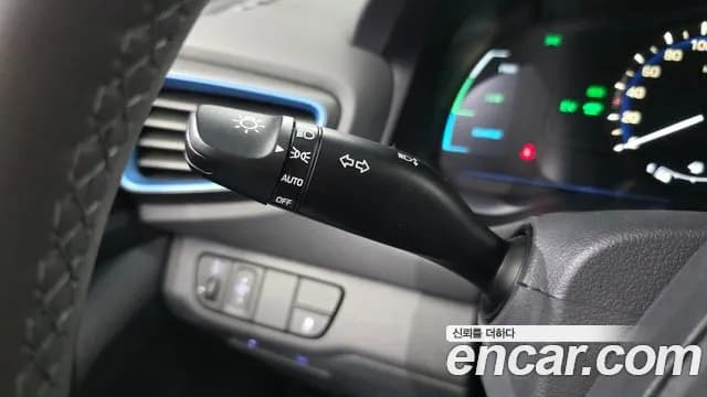 2019 Hyundai Ioniq Hybrid N Sold VIN KMHC851CGKU141093 – photo 28 2019 Hyundai Ioniq Hybrid N Sold VIN KMHC851CGKU141093 – photo 28