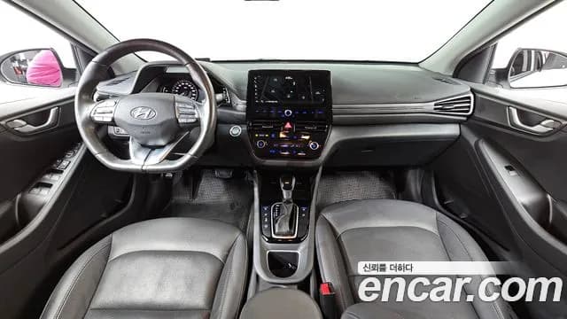2020 Hyundai The New Ioniq Hybrid 1.6 HEV Sold VIN KMHC851CGLU181674 – undercarriage 2020 Hyundai The New Ioniq Hybrid 1.6 HEV Sold VIN KMHC851CGLU181674 – undercarriage