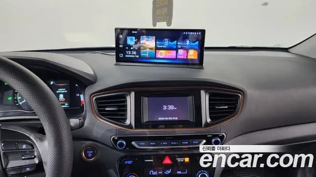 2018 Hyundai Ioniq Electric N Sold VIN KMHC851HFJU021280 – photo 14 2018 Hyundai Ioniq Electric N Sold VIN KMHC851HFJU021280 – photo 14