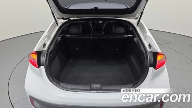 2018 Hyundai Ioniq Electric N Sold VIN KMHC851HFJU023590 – odometer reading 2018 Hyundai Ioniq Electric N Sold VIN KMHC851HFJU023590 – odometer reading