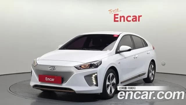 2018 Hyundai Ioniq Electric N Sold VIN KMHC851HFJU023590 – photo 16 2018 Hyundai Ioniq Electric N Sold VIN KMHC851HFJU023590 – photo 16