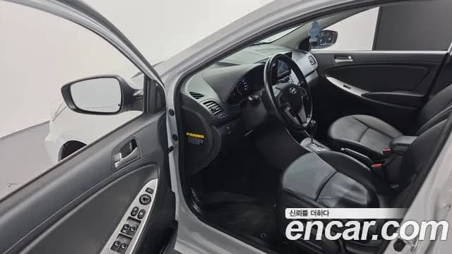 2019 Hyundai Accent (New Model) 1.4 VVT Smart Special Sold VIN KMHCS41BEKU474315 – exterior detail 2019 Hyundai Accent (New Model) 1.4 VVT Smart Special Sold VIN KMHCS41BEKU474315 – exterior detail