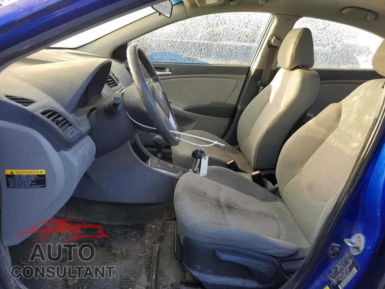 2014 HYUNDAI ACCENT Damaged VIN KMHCT4AE2EU727089 – exterior detail 2014 HYUNDAI ACCENT Damaged VIN KMHCT4AE2EU727089 – exterior detail