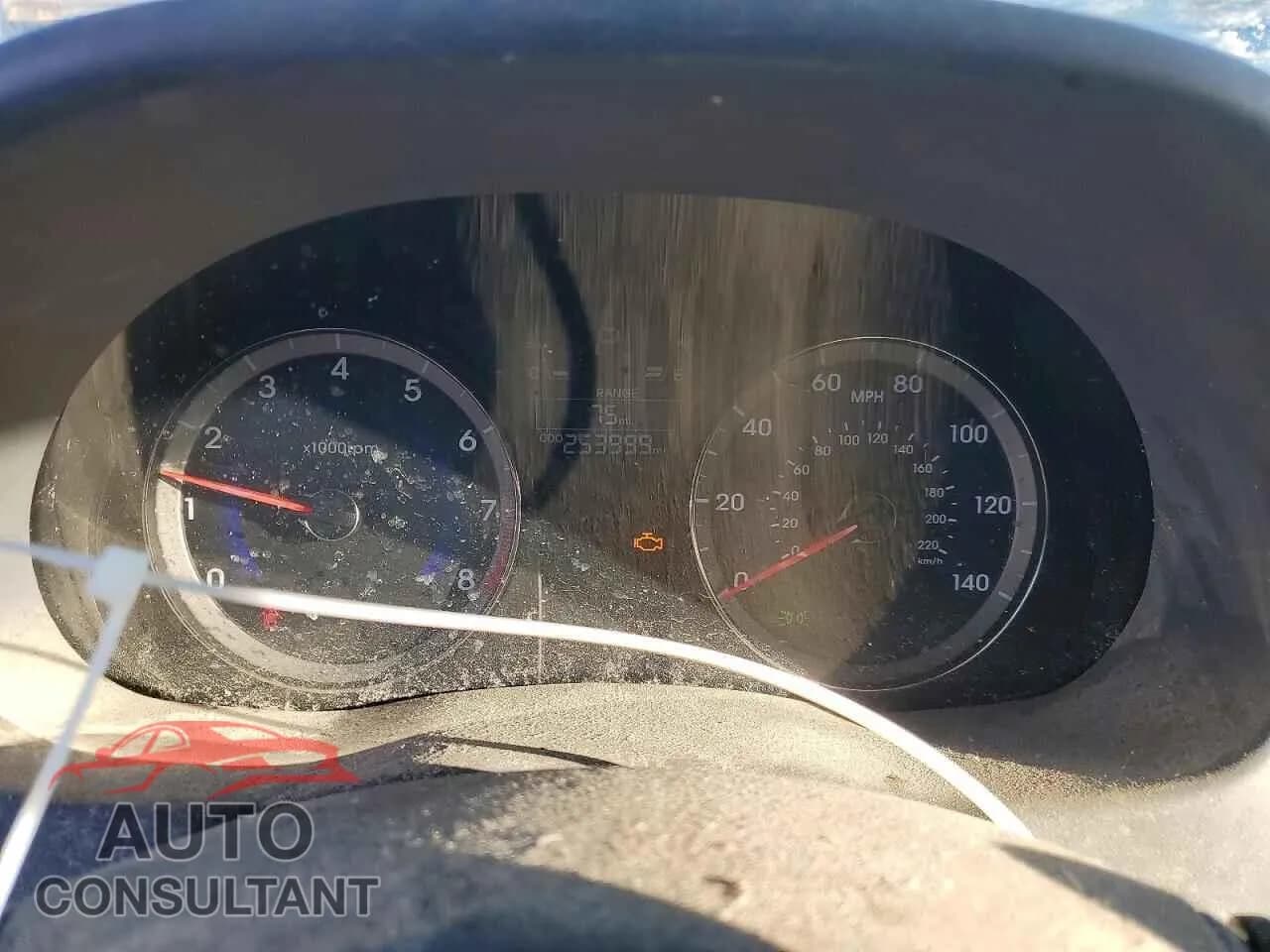 2014 HYUNDAI ACCENT Damaged VIN KMHCT4AE2EU727089 – trunk area 2014 HYUNDAI ACCENT Damaged VIN KMHCT4AE2EU727089 – trunk area