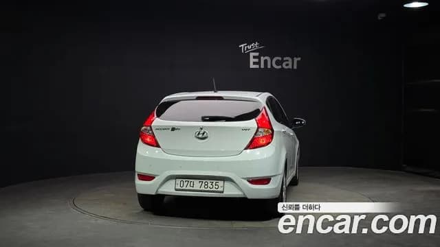 2017 Hyundai Accent (New Model) Diesel WIT 1.6 VGT Modern Sold VIN KMHCT51UGHU334203 – dashboard 2017 Hyundai Accent (New Model) Diesel WIT 1.6 VGT Modern Sold VIN KMHCT51UGHU334203 – dashboard