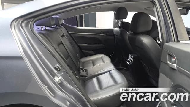 2017 Hyundai Avante AD 1.6 GDI Premium Sold VIN KMHD041DBHU366584 – photo 27 2017 Hyundai Avante AD 1.6 GDI Premium Sold VIN KMHD041DBHU366584 – photo 27