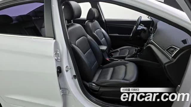 2018 Hyundai Avante AD 1.6 GDI Premium Sold VIN KMHD041DBJU444971 – dashboard 2018 Hyundai Avante AD 1.6 GDI Premium Sold VIN KMHD041DBJU444971 – dashboard