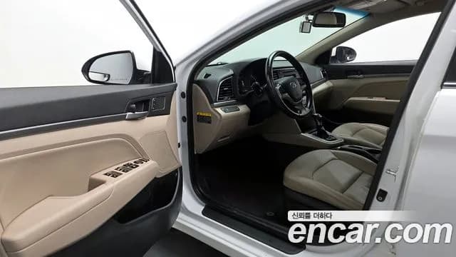 2018 Hyundai Avante AD 1.6 GDI Premium Sold VIN KMHD041DBJU500471 – engine bay 2018 Hyundai Avante AD 1.6 GDI Premium Sold VIN KMHD041DBJU500471 – engine bay