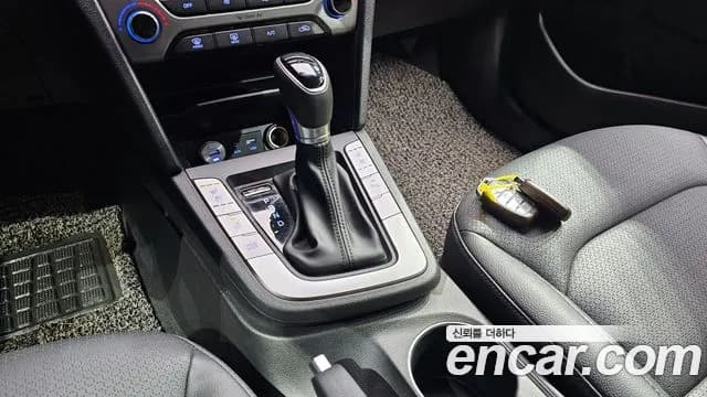 2018 Hyundai Avante AD 1.6 GDI Premium Sold VIN KMHD041DBJU722689 – odometer reading 2018 Hyundai Avante AD 1.6 GDI Premium Sold VIN KMHD041DBJU722689 – odometer reading