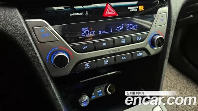 2018 Hyundai Avante AD 1.6 GDI Premium Sold VIN KMHD041DBJU722689 – photo 12 2018 Hyundai Avante AD 1.6 GDI Premium Sold VIN KMHD041DBJU722689 – photo 12