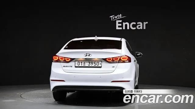 2018 Hyundai Avante AD 1.6 GDI Premium Sold VIN KMHD041DBJU722689 – photo 13 2018 Hyundai Avante AD 1.6 GDI Premium Sold VIN KMHD041DBJU722689 – photo 13