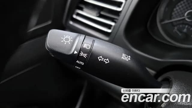 2019 Hyundai The New Avante AD 1.6 Sold VIN KMHD041EEKU764502 – interior seats 2019 Hyundai The New Avante AD 1.6 Sold VIN KMHD041EEKU764502 – interior seats