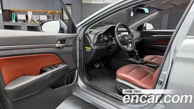 2019 Hyundai The New Avante AD 1.6 Sold VIN KMHD041EEKU764502 – exterior detail 2019 Hyundai The New Avante AD 1.6 Sold VIN KMHD041EEKU764502 – exterior detail