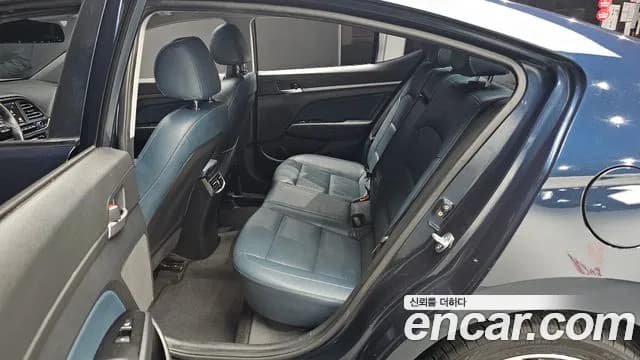 2019 Hyundai The New Avante AD 1.6 Sold VIN KMHD041EEKU920826 – photo 13 2019 Hyundai The New Avante AD 1.6 Sold VIN KMHD041EEKU920826 – photo 13