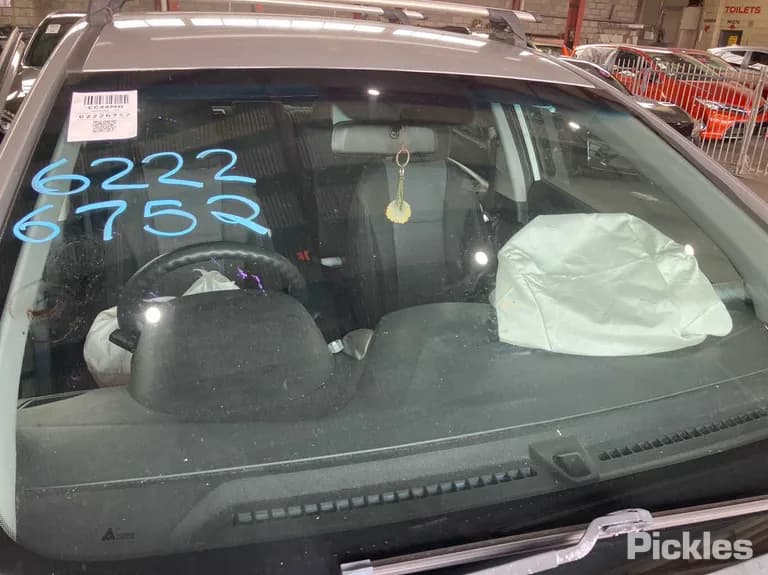 2013 Hyundai i30 Used VIN KMHD251EMDU121902 – interior seats 2013 Hyundai i30 Used VIN KMHD251EMDU121902 – interior seats