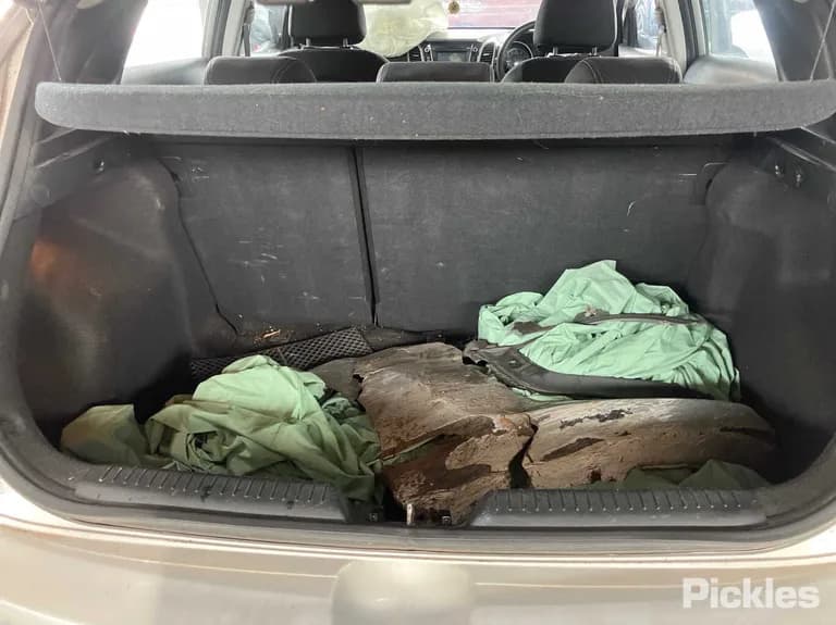 2013 Hyundai i30 Used VIN KMHD251EMDU121902 – photo 21 2013 Hyundai i30 Used VIN KMHD251EMDU121902 – photo 21