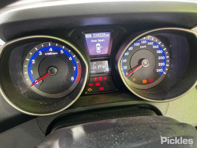 2013 Hyundai i30 Used VIN KMHD251EMDU121902 – photo 26 2013 Hyundai i30 Used VIN KMHD251EMDU121902 – photo 26