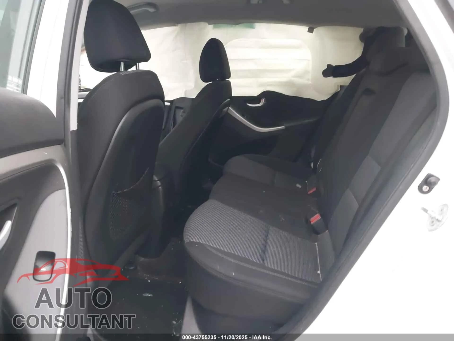 2014 HYUNDAI ELANTRA GT Damaged VIN KMHD35LH7EU169743 – undercarriage 2014 HYUNDAI ELANTRA GT Damaged VIN KMHD35LH7EU169743 – undercarriage