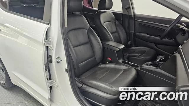 2017 Hyundai Avante AD 1.6 GDI Value Plus Sold VIN KMHD641DBHU380580 – front exterior 2017 Hyundai Avante AD 1.6 GDI Value Plus Sold VIN KMHD641DBHU380580 – front exterior