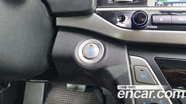 2017 Hyundai Avante AD 1.6 GDI Value Plus Sold VIN KMHD641DBHU380580 – photo 28 2017 Hyundai Avante AD 1.6 GDI Value Plus Sold VIN KMHD641DBHU380580 – photo 28