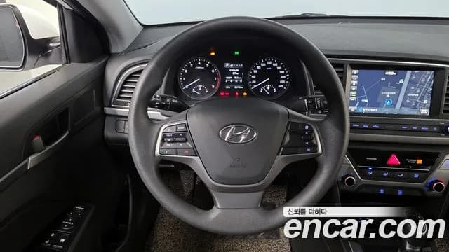 2018 Hyundai Avante AD 1.6 GDI Value Plus Sold VIN KMHD641DBJU426937 – exterior detail 2018 Hyundai Avante AD 1.6 GDI Value Plus Sold VIN KMHD641DBJU426937 – exterior detail