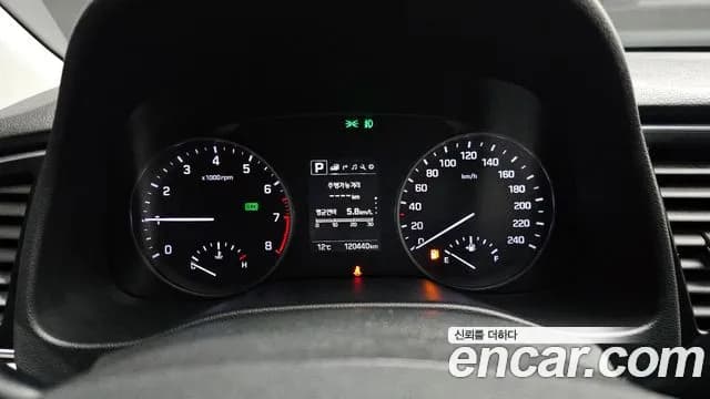 2018 Hyundai Avante AD 1.6 GDI Value Plus Sold VIN KMHD641DBJU428966 – photo 12 2018 Hyundai Avante AD 1.6 GDI Value Plus Sold VIN KMHD641DBJU428966 – photo 12