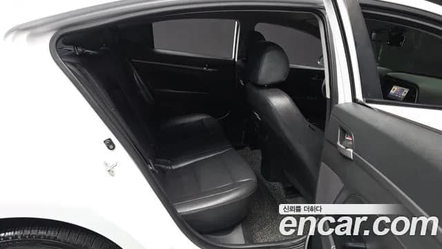 2018 Hyundai Avante AD 1.6 GDI Value Plus Sold VIN KMHD641DBJU434765 – rear exterior 2018 Hyundai Avante AD 1.6 GDI Value Plus Sold VIN KMHD641DBJU434765 – rear exterior